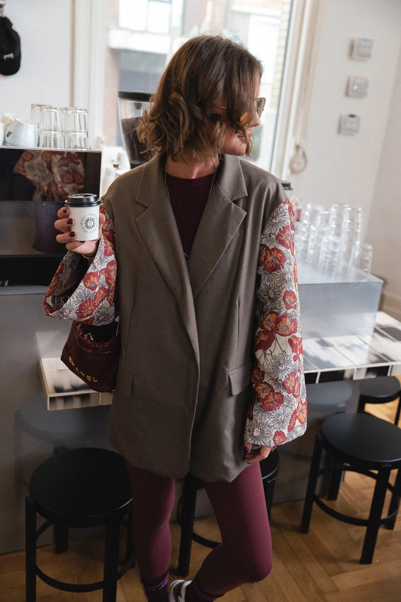 Madeline blazer taupe/burgundy