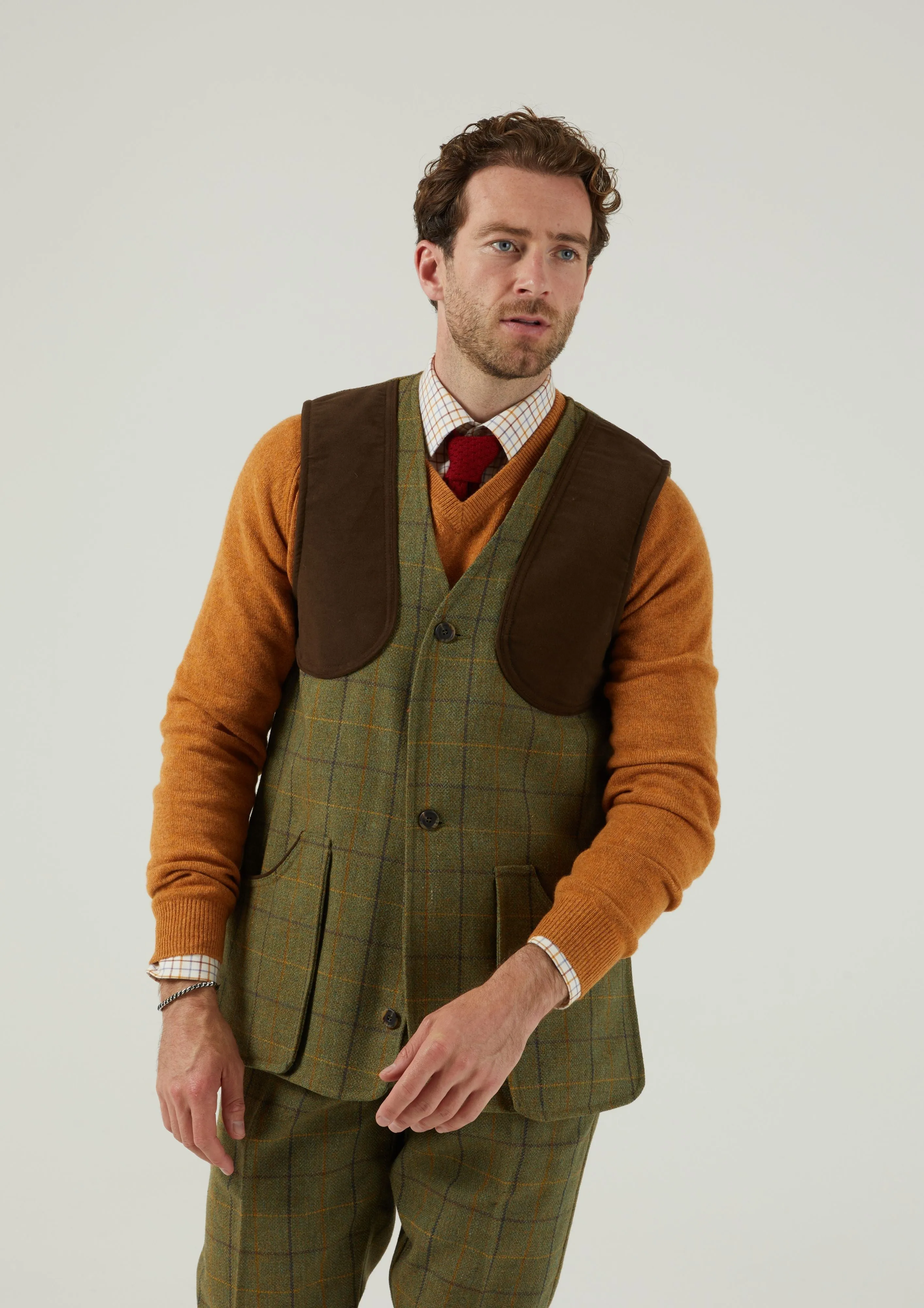 Rutland Men's Tweed Shooting Waistcoat In Dark Moss - Shooting Fit